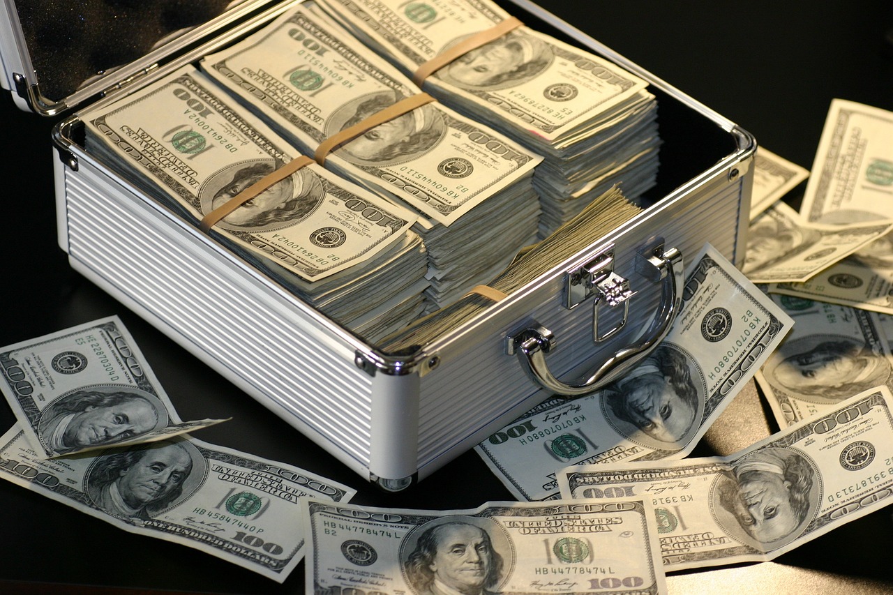 一人1万円で食費を節約するためのおすすめレシピは？