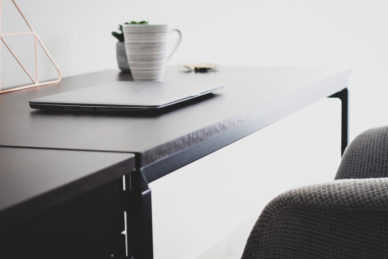 在宅ワークが怪しいと感じたときの見分け方は？