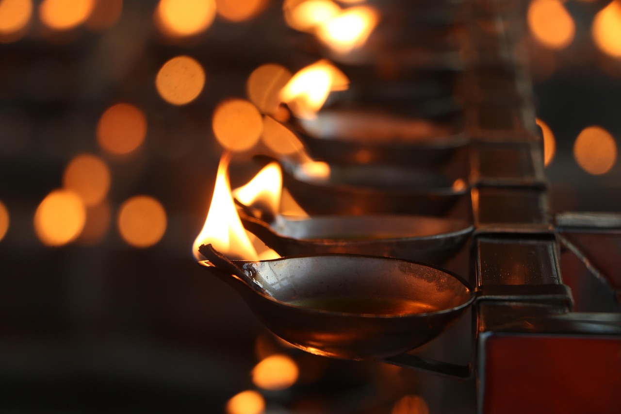 積立NISAを利用する主婦は、いくらから始めるべきですか？